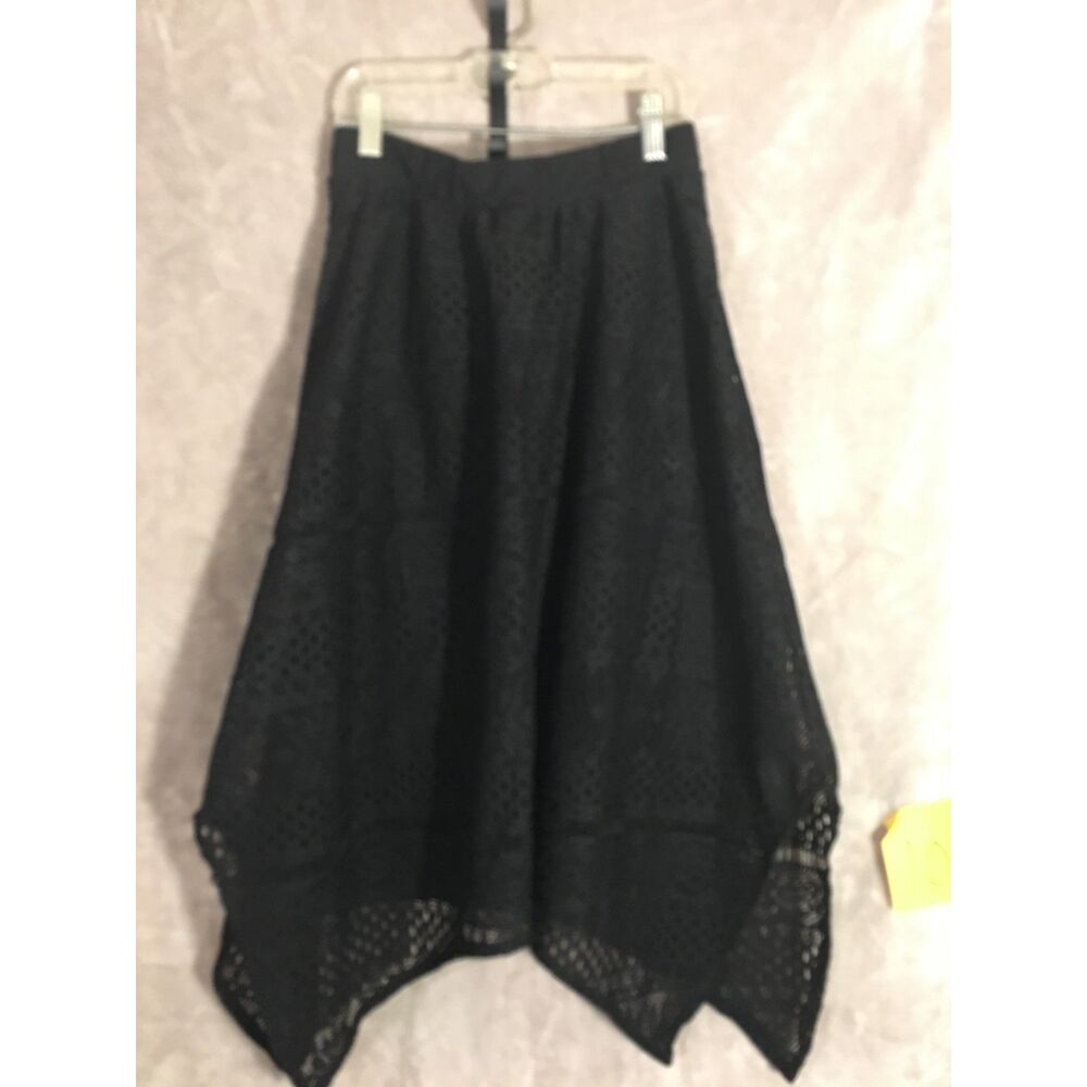 MAURICES BLACK EYELET LACE SKIRT